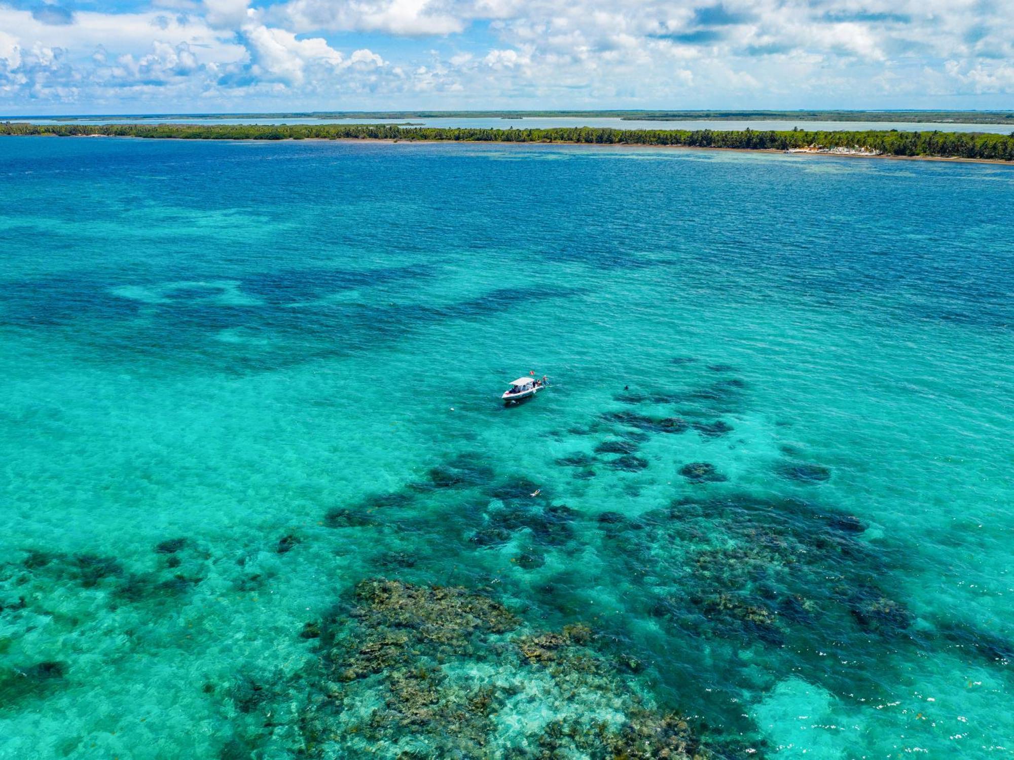 Orchid Bay Resort 库罗扎 外观 照片