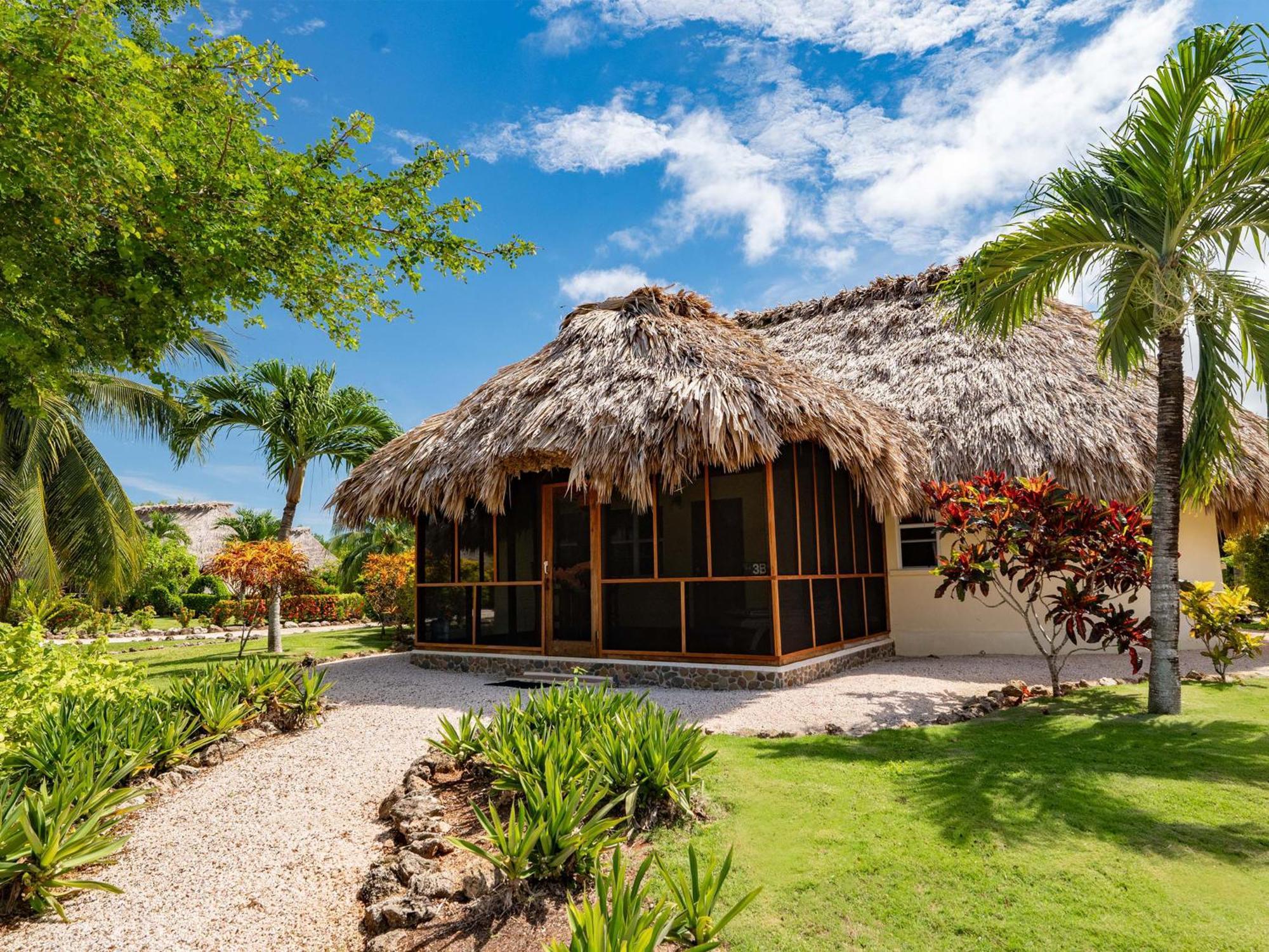 Orchid Bay Resort 库罗扎 外观 照片